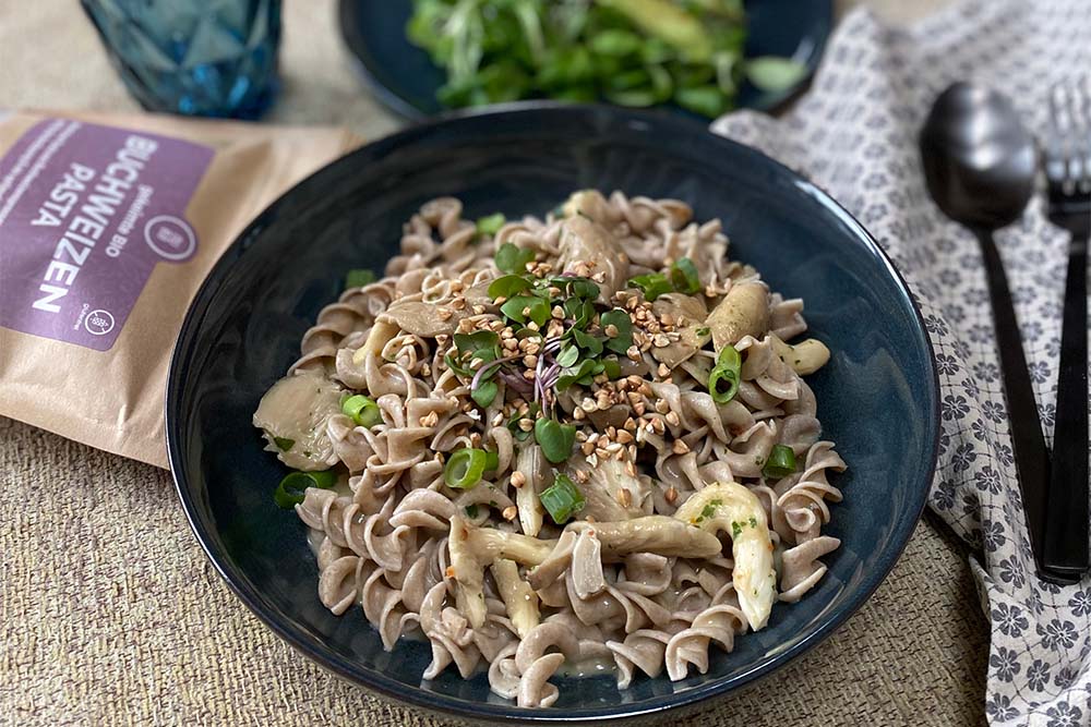 Gekeimte BIO Buchweizenpasta mit Austernpilzsauce