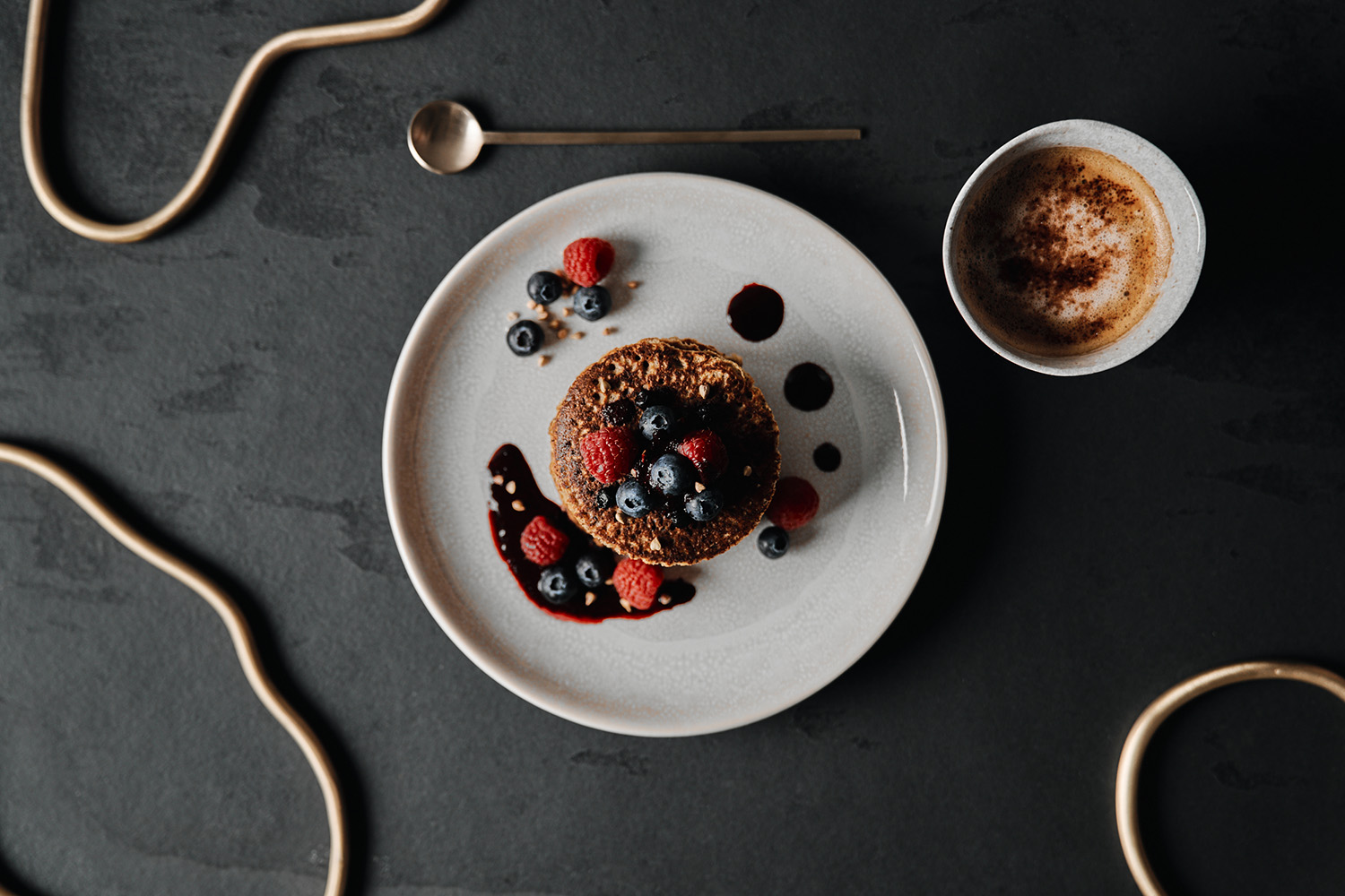 Nährstoffreiche Pancakes aus gekeimten Nackthafer