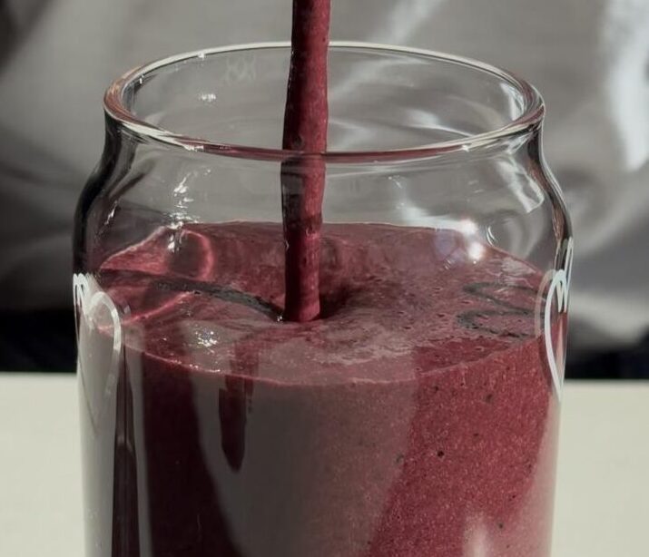 Sommerliches Heidelbeer-Lassi